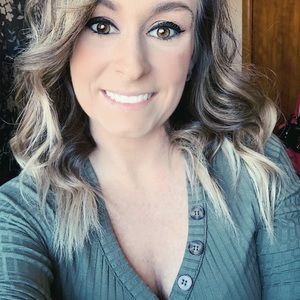 Meet your Posher, Brittany